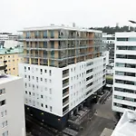 Urban Executive - 3bdr - Sauna - Free Parking *