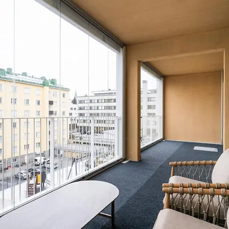 Urban Executive - 3bdr - Sauna - Free Parking Apartmán
