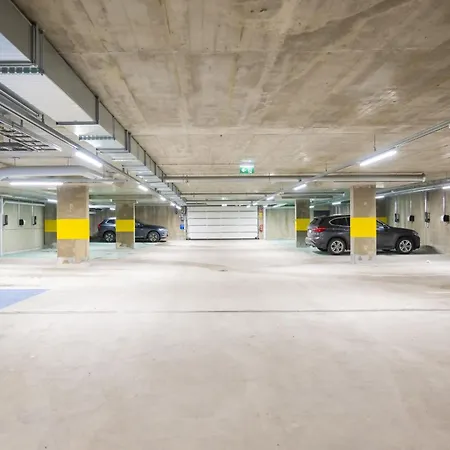 Apartmán Urban Executive - 3bdr - Sauna - Free Parking *