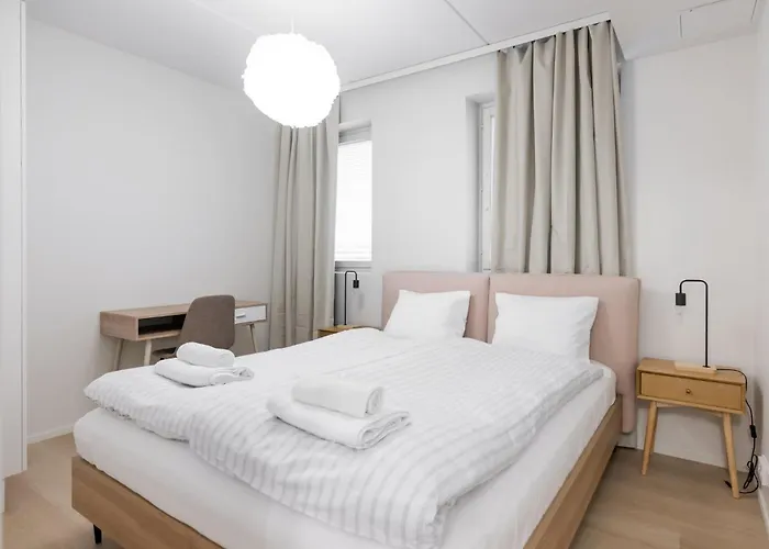 Urban Executive - 3bdr - Sauna - Free Parking *