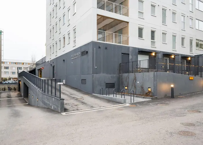 Urban Executive - 3bdr - Sauna - Free Parking Apartament *